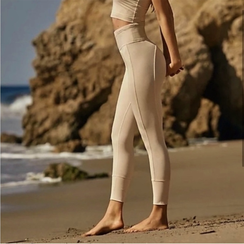 Free People Movement Jogger:leggings SIZE M - Picture 3 of 12